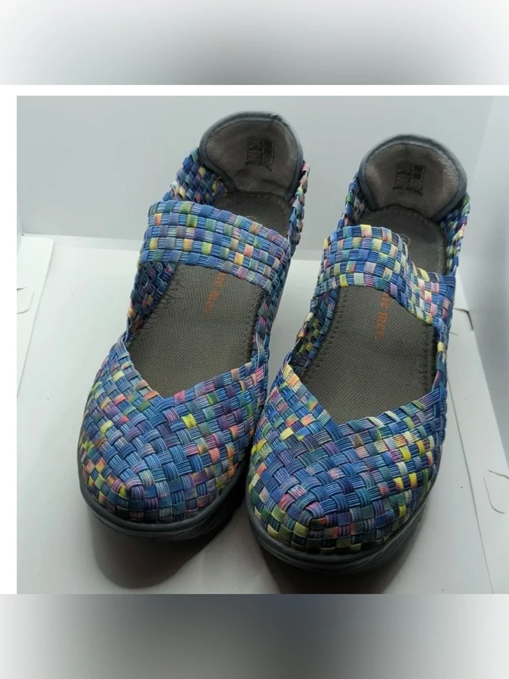 BMbernie mev Multicolor Woven Slip-OnS SiZE 8/2
